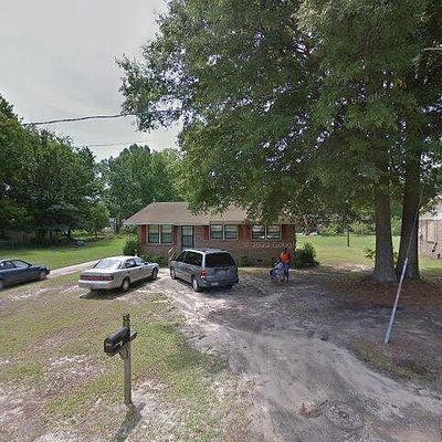 529 Plainview Dr, Hartsville, SC 29550