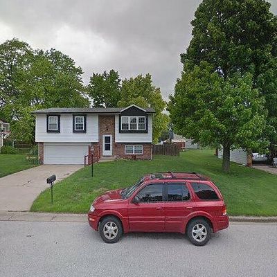 541 Lemans Way, Fairview Heights, IL 62208