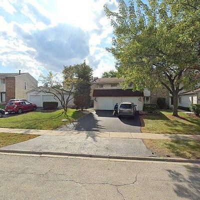 545 Thomas Rd, Bolingbrook, IL 60440