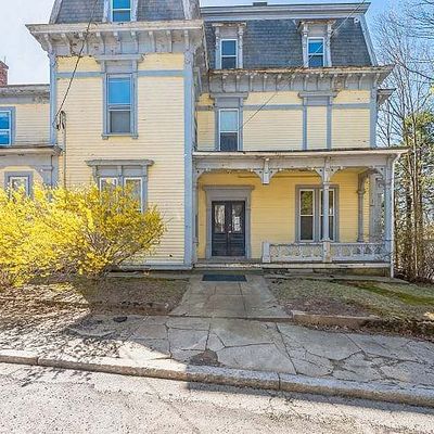 55 Garnet St, Fitchburg, MA 01420