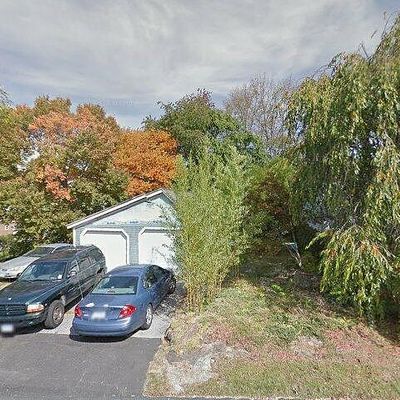 55 N Cliff St, Norwich, CT 06360