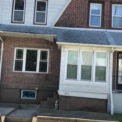 557 Saude Ave, Essington, PA 19029