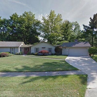 557 Merrimak Dr, Berea, OH 44017