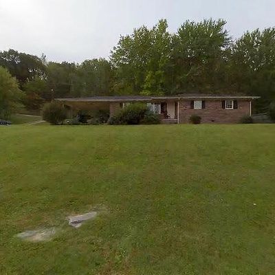 4989 Westgate Dr, Bowling Green, KY 42101