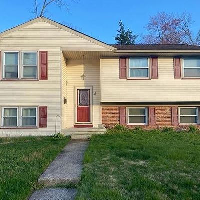 5 Birch Grove Ln, Blackwood, NJ 08012