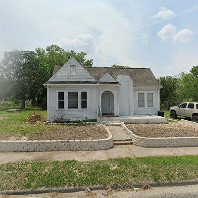 500 N. Robb, Trinity, TX 75862