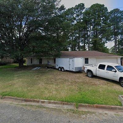 507 Country Club Dr, Marshall, TX 75672