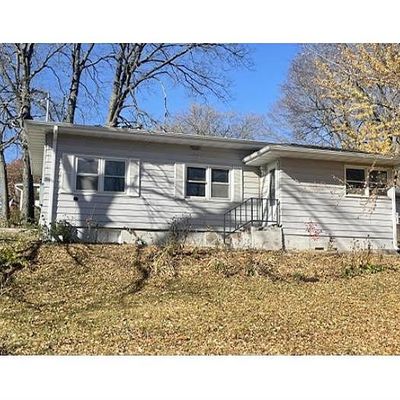 511 C Ave E, Oskaloosa, IA 52577