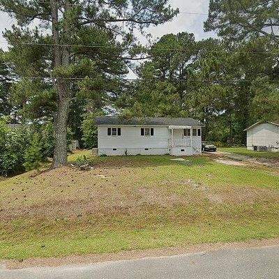 621 Lincoln Drive, Kenly, NC 27452