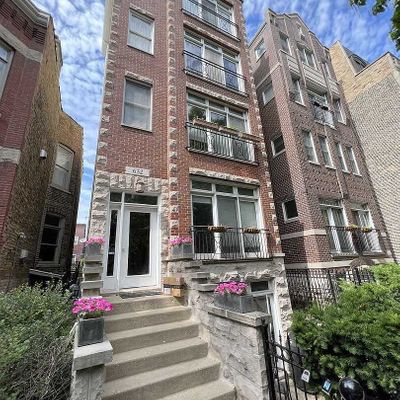 632 W Briar Pl #3, Chicago, IL 60657