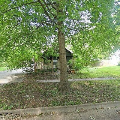 635 Ne Poplar St, Topeka, KS 66616