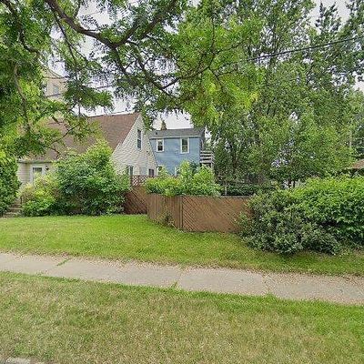 64 23 Rd Ave Ne, Minneapolis, MN 55418