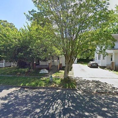 66 Aylwin Rd, Portsmouth, VA 23702