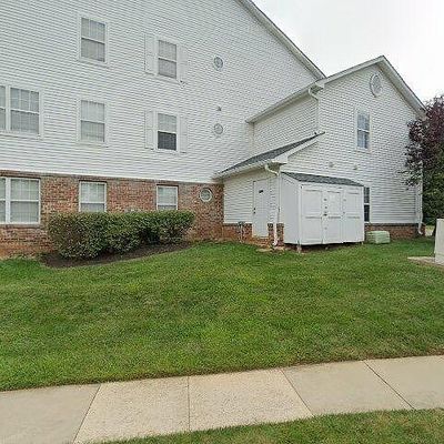 6630 Lake Park Dr #2 E, Greenbelt, MD 20770