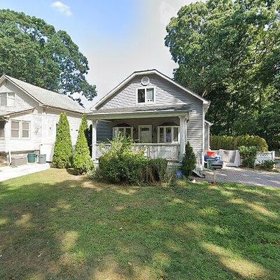 669 Wadleigh Ave, West Hempstead, NY 11552