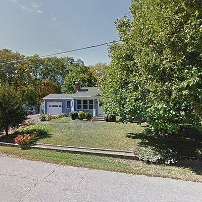 67 Woodcrest Dr, Attleboro, MA 02703