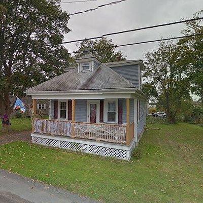 69 Carey St, Somerset, MA 02725