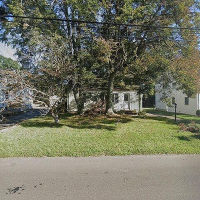 69 Maple St, Darien, CT 06820