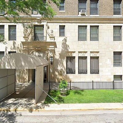 6101 N Sheridan Rd #1 A, Chicago, IL 60660