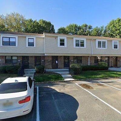 612 Silver Ct, Hamilton Square, NJ 08690