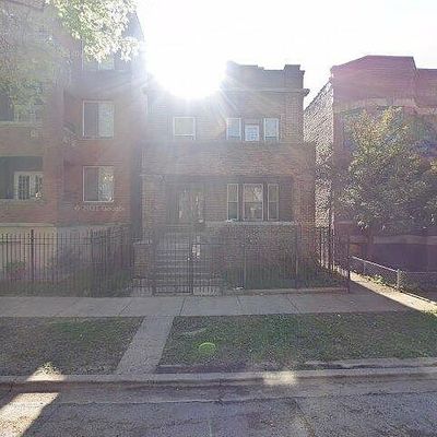 6148 S Eberhart Avenue, Chicago, IL 60637