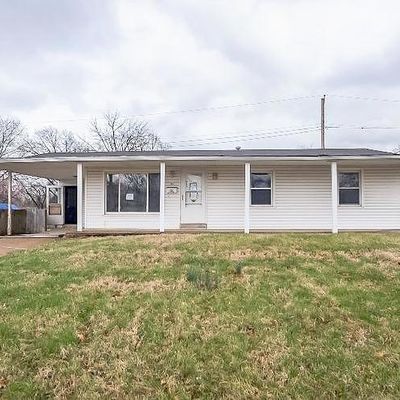 7654 Sunset Dr, Hazelwood, MO 63042