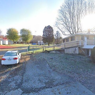 77 Ann Ln, Homer City, PA 15748