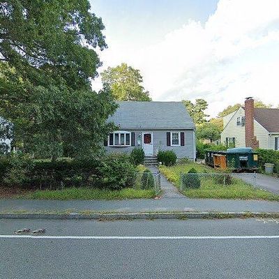 77 Southworth St, Brockton, MA 02301