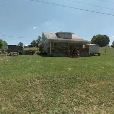 709 Needmore Rd, Chilhowie, VA 24319