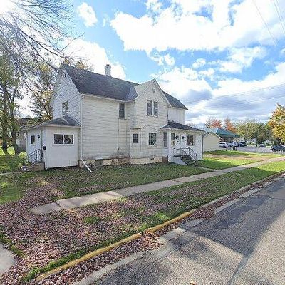 712 N Maple Ave, Marshfield, WI 54449