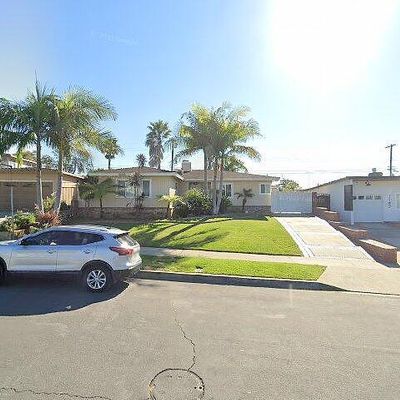 7136 Glasgow Ave, Los Angeles, CA 90045