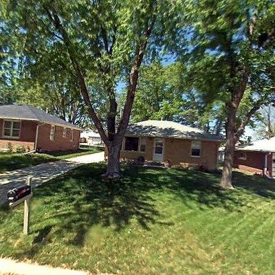 724 W Washington St, Lincoln, NE 68522