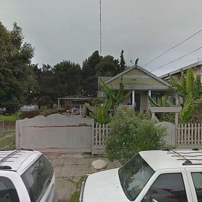 8921 Dowling St, Oakland, CA 94605