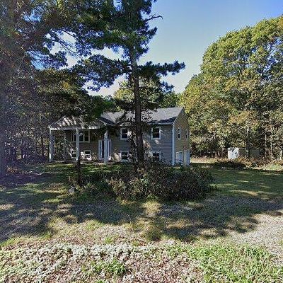 9 Meredith Rd, Forestdale, MA 02644