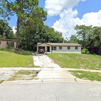 905 Longview Ave, Deland, FL 32720