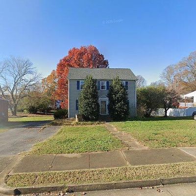 1002 Bedford Ave, Altavista, VA 24517