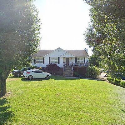 1002 Mountain Breeze Ln, Bristol, TN 37620