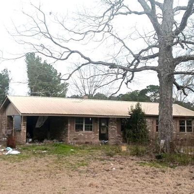 101 Dallas Brownlee Rd, Laurel, MS 39443