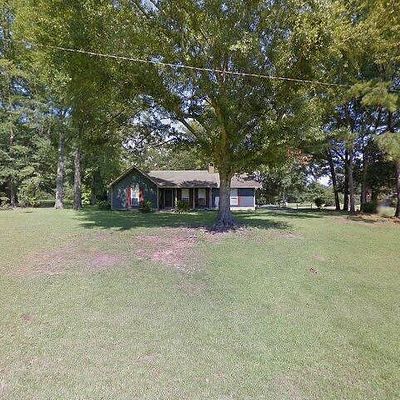 101 Dorothy St N, Wiggins, MS 39577