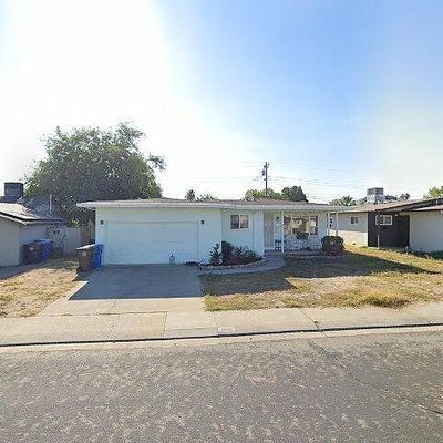 1018 Virginia St, Manteca, CA 95337