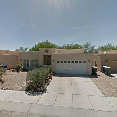 1021 N Del Valle Pl, Tucson, AZ 85711