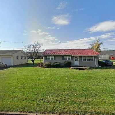 1126 Brandon Dr, Chambersburg, PA 17201