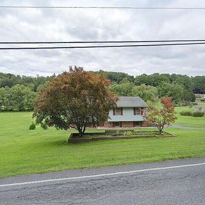 1131 Rawlinsville Rd, Willow Street, PA 17584