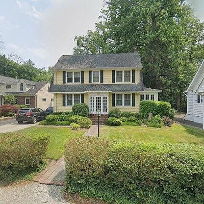 114 Hobart Ave, Short Hills, NJ 07078