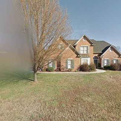 117 Oak Leaf Ln, Lewisville, NC 27023