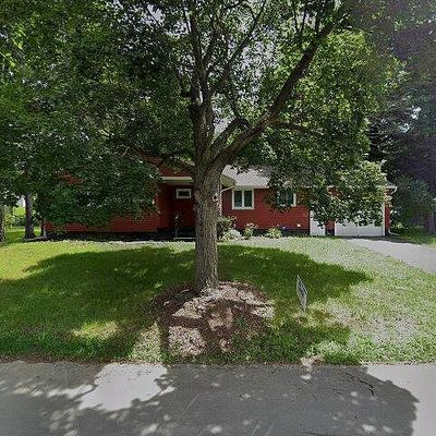 117 Seneca Dr, Syracuse, NY 13205