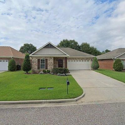 104 Brattleboro Ct, Dothan, AL 36301