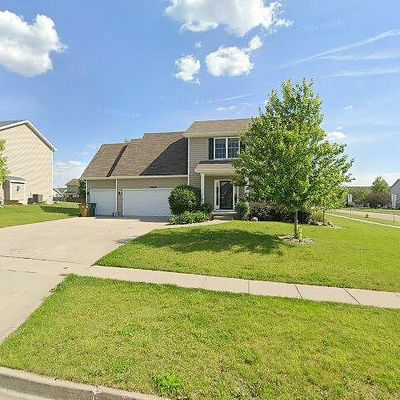 10526 Windsor Pkwy, Johnston, IA 50131