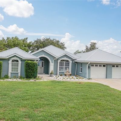 1261 Riverbend Drive, Labelle, FL 33935