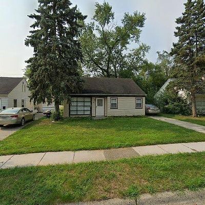 12801 Saratoga St, Oak Park, MI 48237